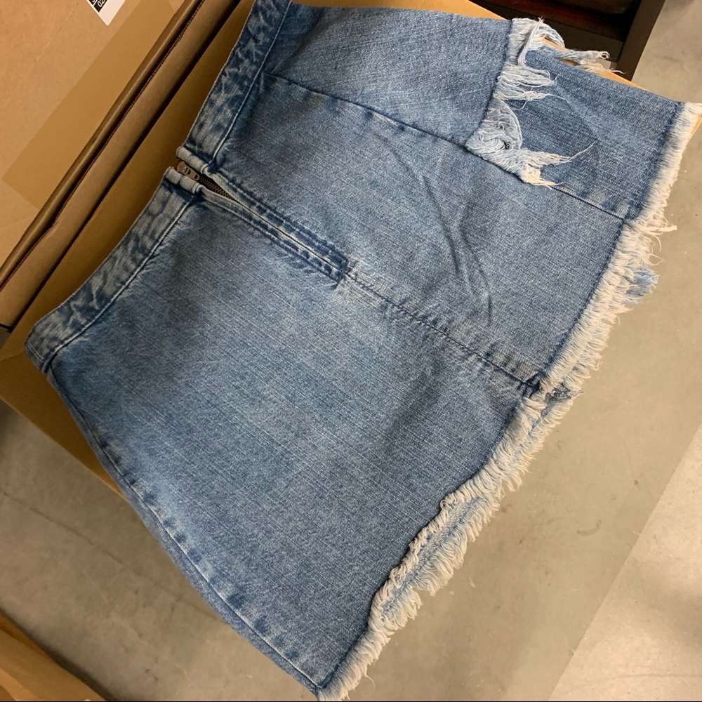 Zara mini denim skirt with asymmetric ruffle - Picture 7 of 7